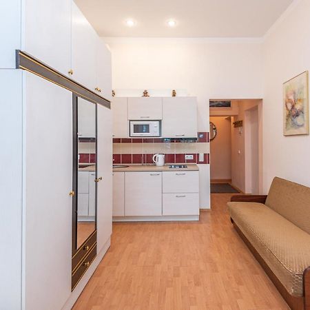 Gintaro Studija Apartment Palanga Exterior photo